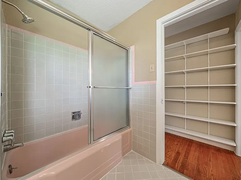 314 Barbara Dr — Photo 18