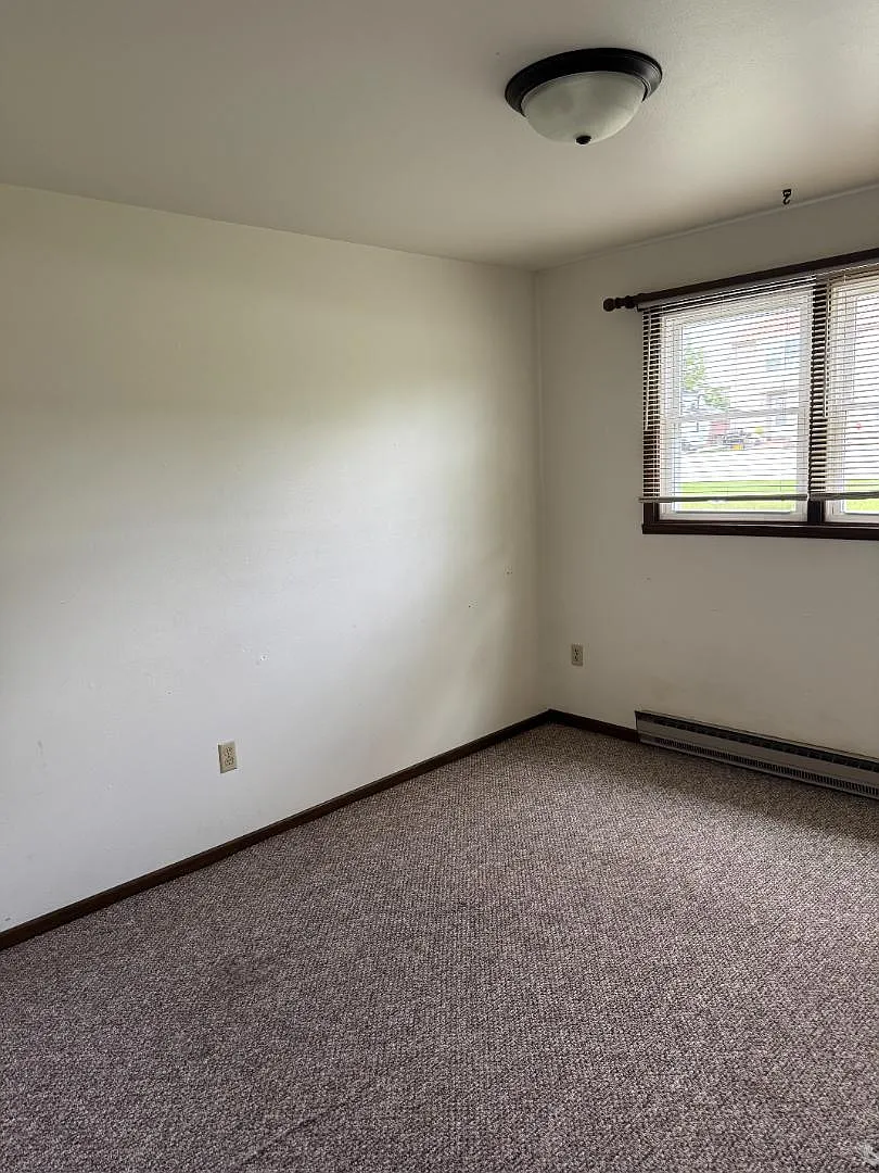 2914 Garfield St - D — Photo 1