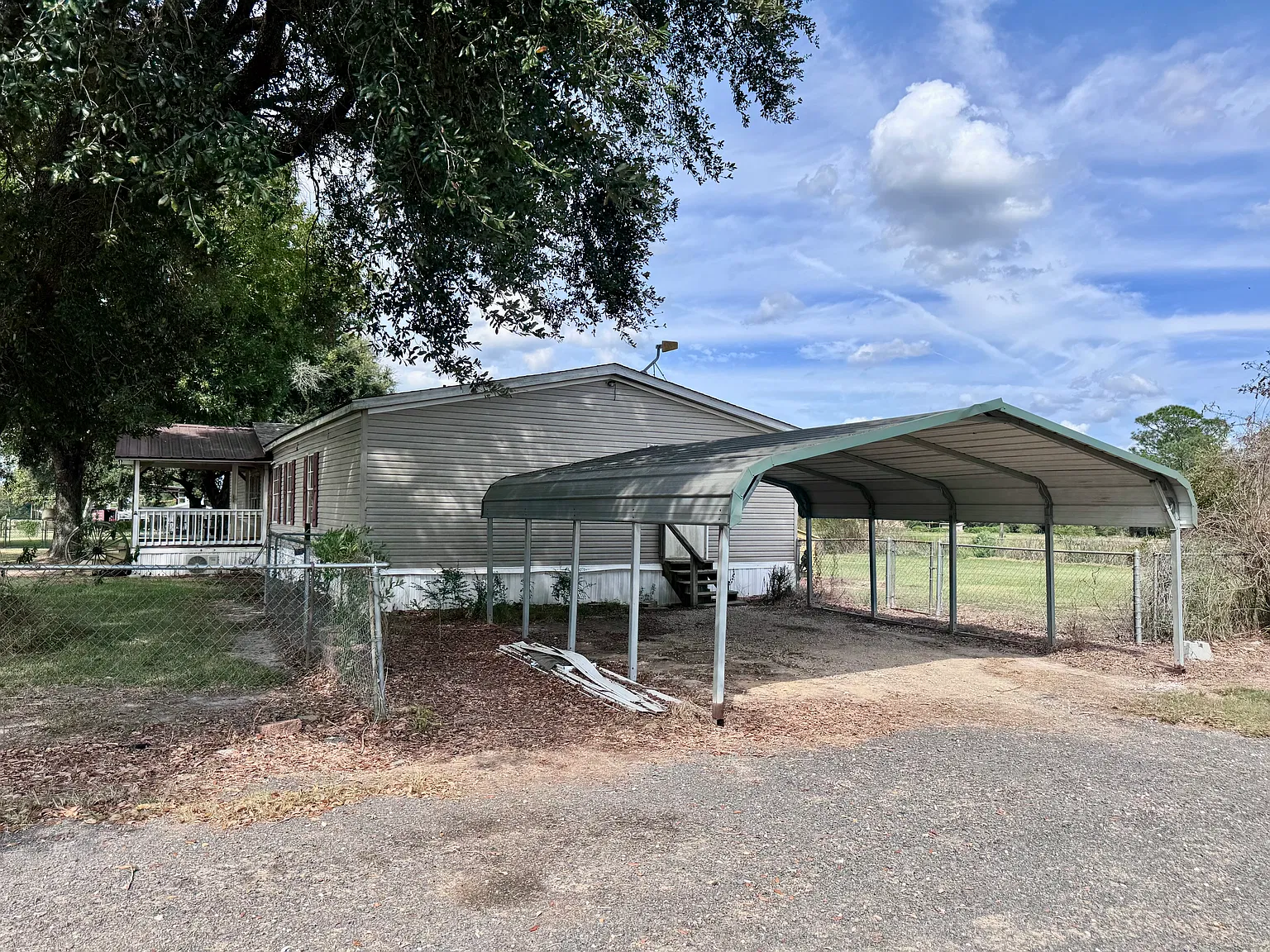 4 bed, $1,500 — Photo 4