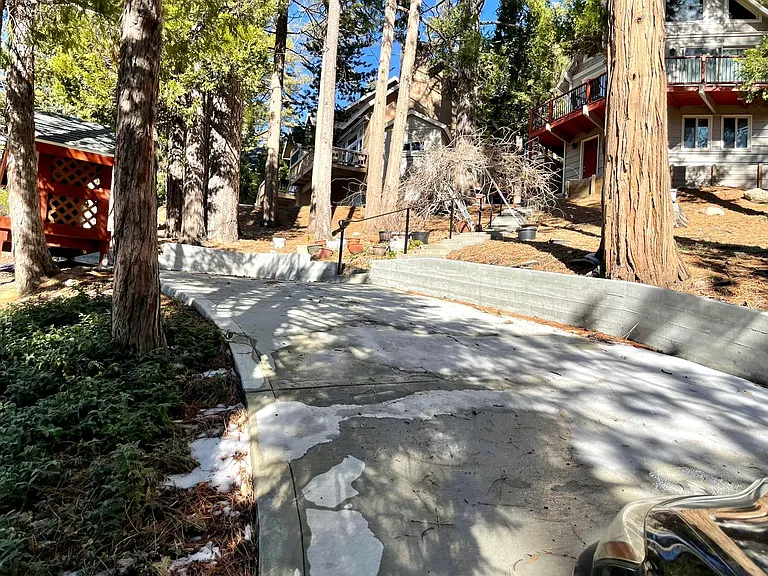 521 Grass Valley Rd — Photo 16