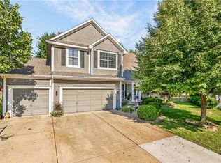 2501 SW Blazing Star Pl, Lees Summit, MO 64081