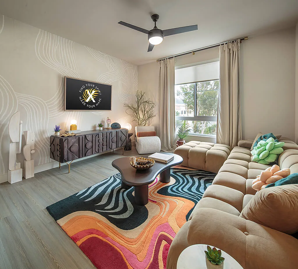 CALIXA Apartment Homes — Photo 2