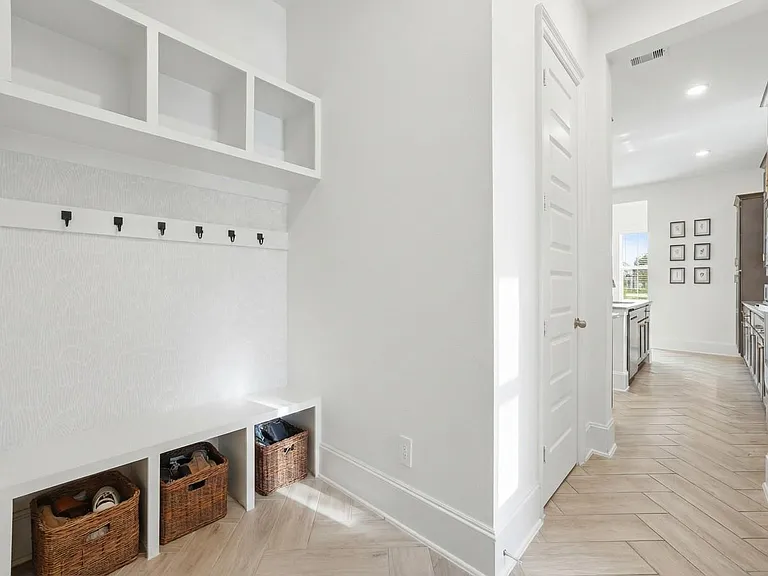 318 Calmato Woods Way — Photo 46