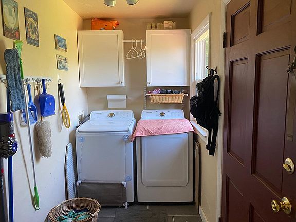 3rd image of 3509 N Stevens St