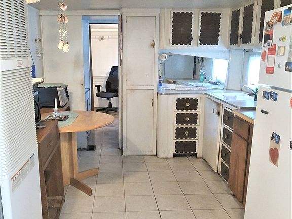 2nd image of 150 S Anza St S #76C