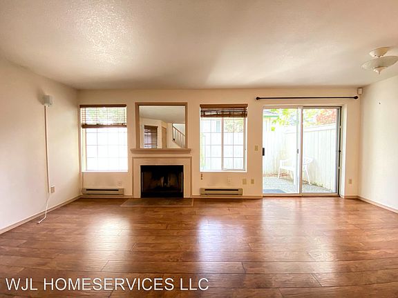 5th image of 622 122nd Ave NE