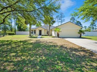 86624 Cartesian Pointe Dr, Yulee, FL 32097