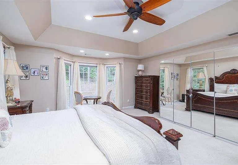 160 Clipper Bay Dr — Photo 29