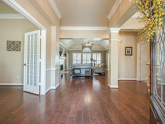 5th image of 13506 Missarah Ln