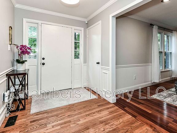 2nd image of 10428 Collingham Dr