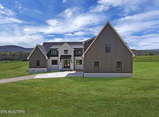 810 Whites Mill Rd, Maryville, TN 37803