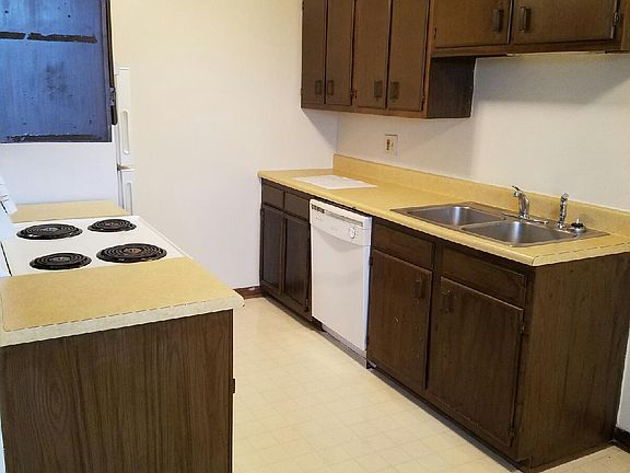 5th image of 332 Forestal Dr #10