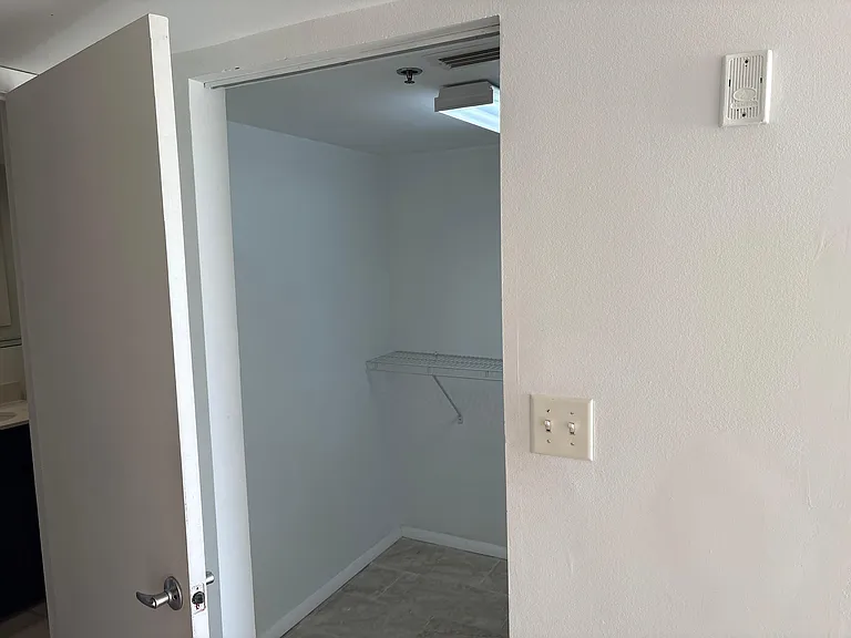 701 S Madison Ave #315 — Photo 10