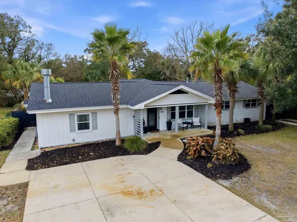 421 Cumberland Ave, Gulf Breeze, FL 32561