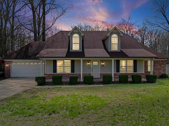 2nd image of 511 Rae Dr E