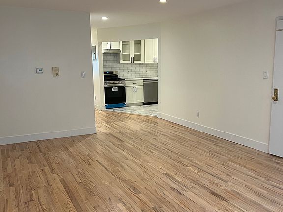 3rd image of 19-43 76th St Floor 1