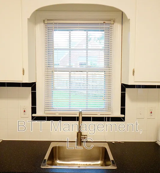 8107 Greenwood Ave #2 — Photo 22