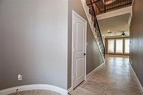 9522 Scanlan Heights Ln — Photo 5