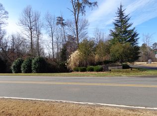 Palmer Ct, Eden, NC 27288