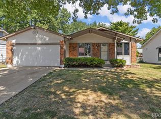 1915 Riverwood Trails Dr, Florissant, MO 63031