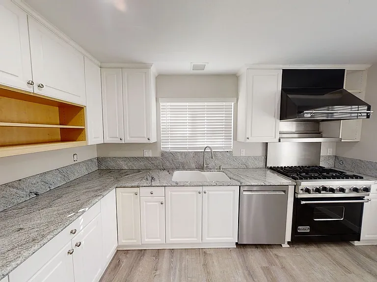 5441 Brockbank Pl — Photo 7