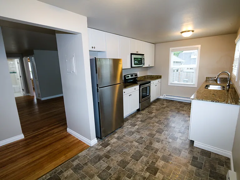 1001 N L St — Photo 10