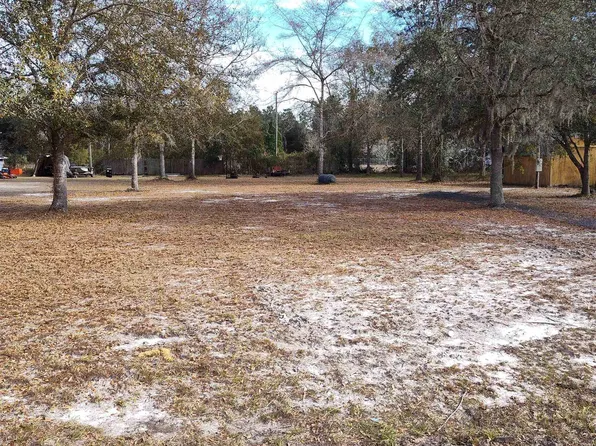 10 Palmhurst Dr, Folkston, GA 31537