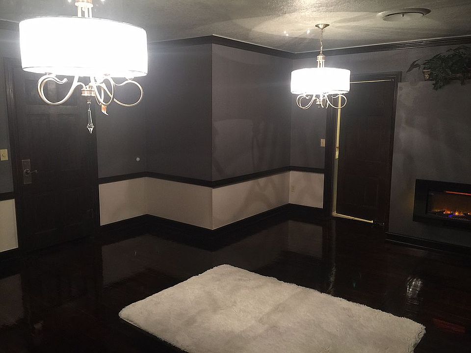 1st image of 540 W Cameron Ave