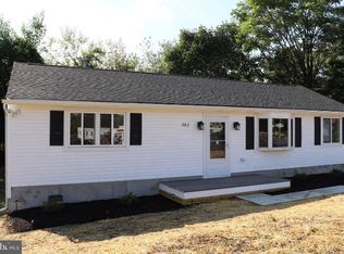 382 Meany Rd, Wrightstown, NJ 08562