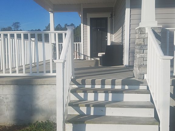 Steps to Covered Patio