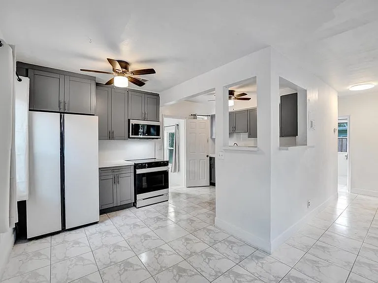 1836 SW 9th Ave — Photo 12