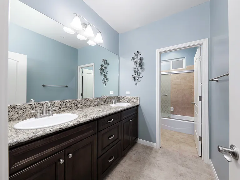 2624 Oakley St — Photo 30