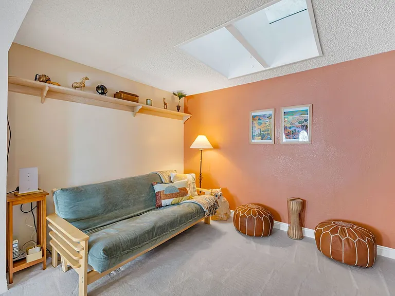 3790 Meadow Wood Rd — Photo 32