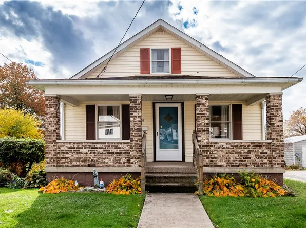 213 Hazel Ave, Ellwood City, PA 16117