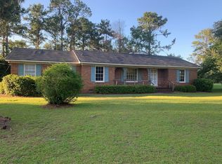 1407 Lily Pond Rd, Albany, GA 31701