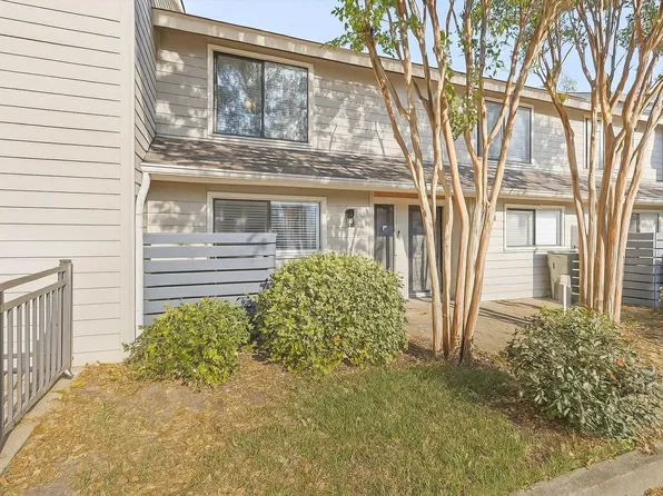 1806 Birch Post Cv #118, Germantown, TN 38138
