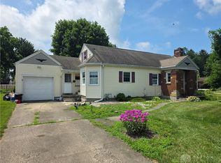 207 E Harmon Dr, Greenville, OH 45331