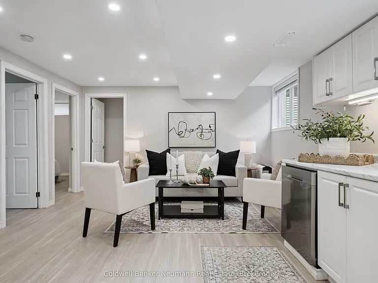 364 Imperial Rd S #2 — Photo 4