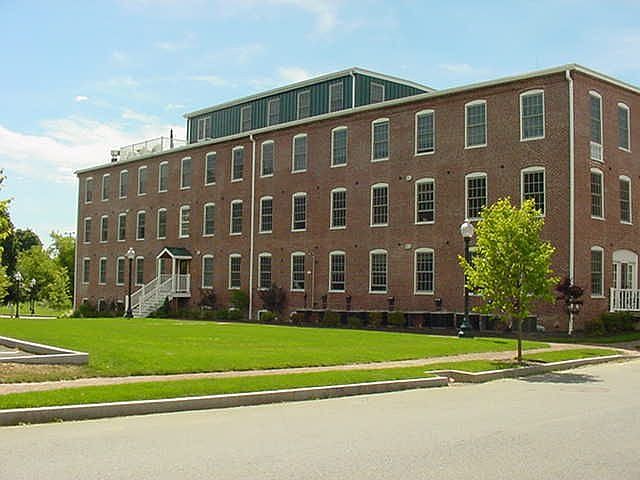 1st image of 25 Cedar St Unit 16