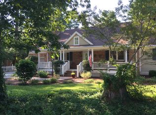 204 Meadowfield Rd, Yorktown, VA 23692