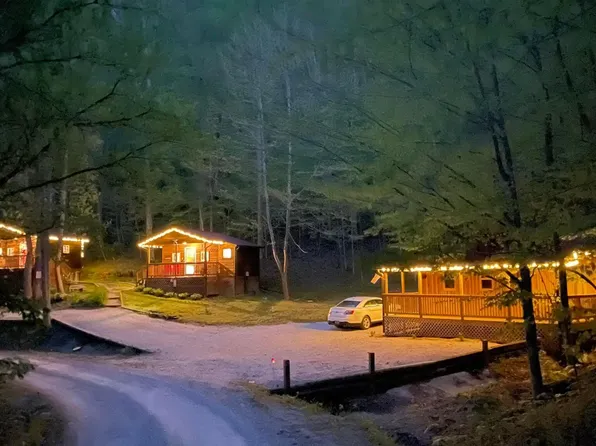 1922 Star Gap Rd, Stanton, KY 40380