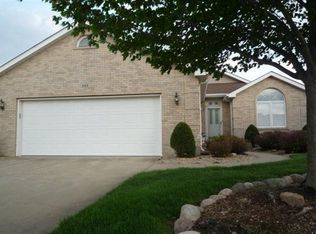 340 Eastland Cir, Lowell, IN