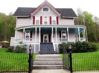 Coopers St, Bramwell, WV 24715