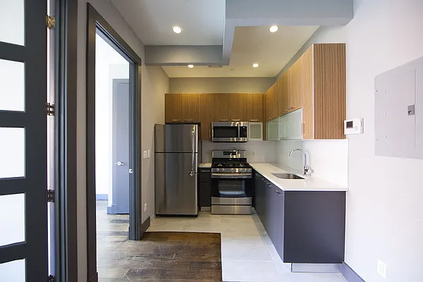 Rented by Brooklyn Group | media 20