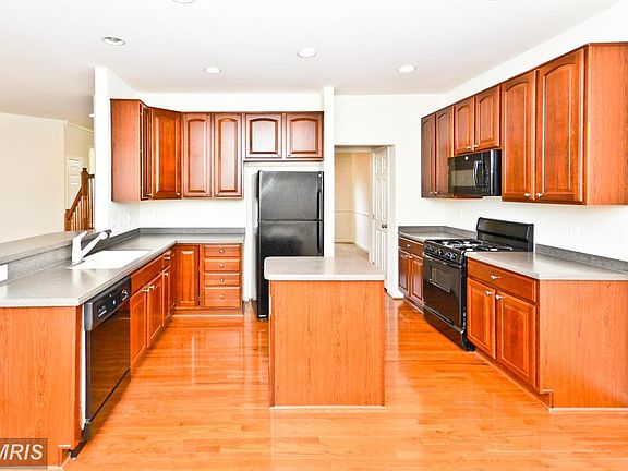 2nd image of 2455 Five Fathom Cir