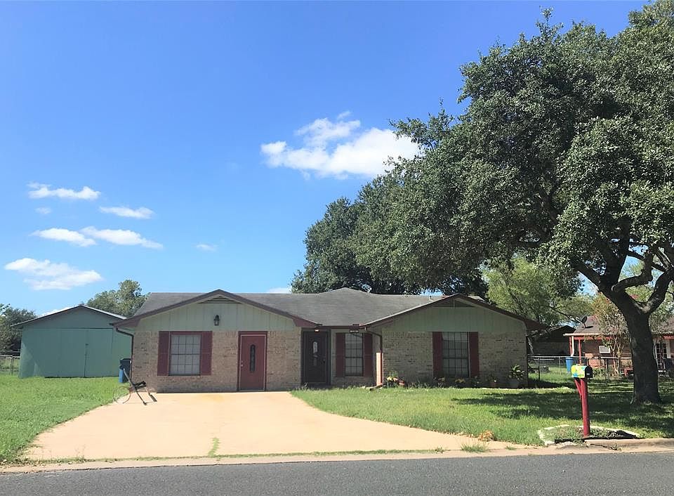 1st image of 130 Steven Ct
