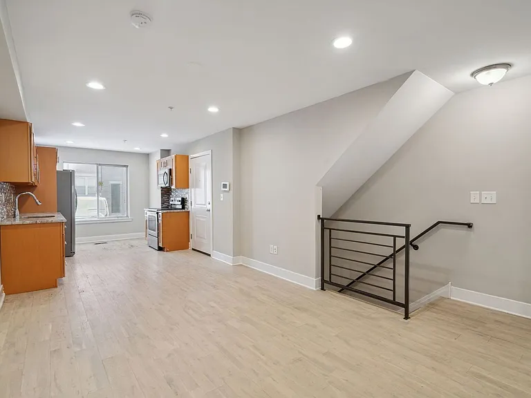 2522 Federal St #1 — Photo 6