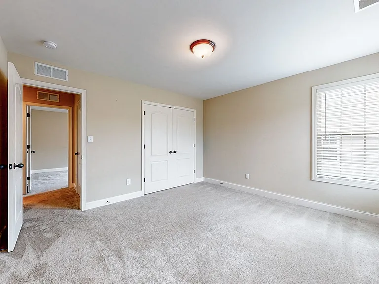 802 Urton Woods Way — Photo 27