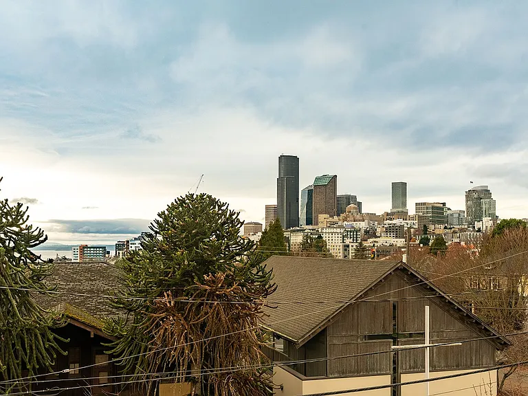 Solana Apodment Homes | International District — Photo 46