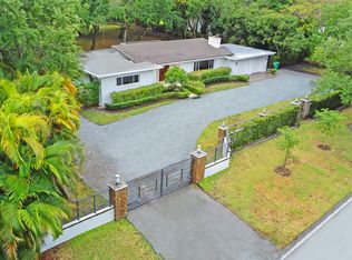 8750 SW 96th St, Miami, FL 33176